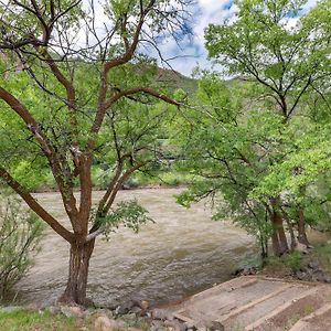 Comfort Inn & Suites Glenwood Springs On The River